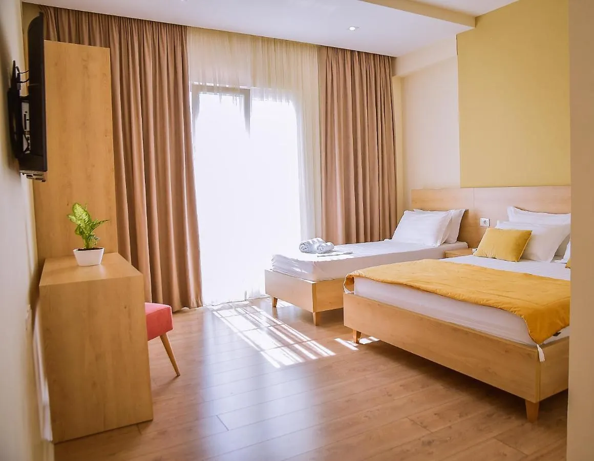 Airport Garden Hotel Rinas