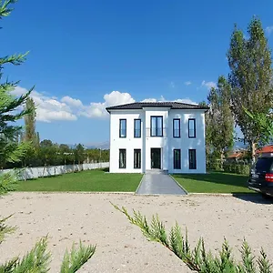 Hotel Nerium Garden Tirana Airport